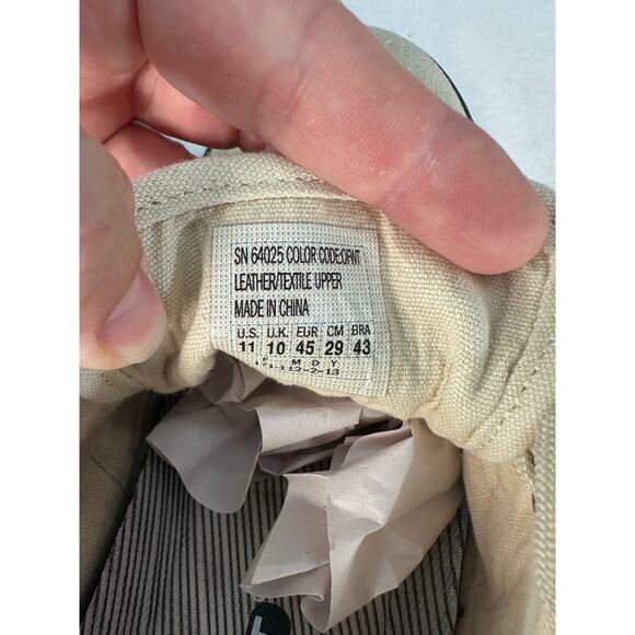 Sketchers Men's sz 11 Relaxed Fit Memory Foam NWT Neutral Canvas Suede Sneaker - Picture 8 of 9